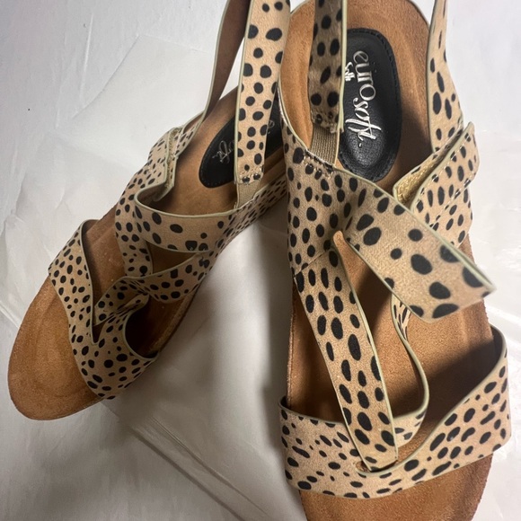 EURO SOFT BY SOFFT GIANETTA SANDALS TAN & BLACK LEOPARD W/CONTOURED FOOTBED - Picture 1 of 8